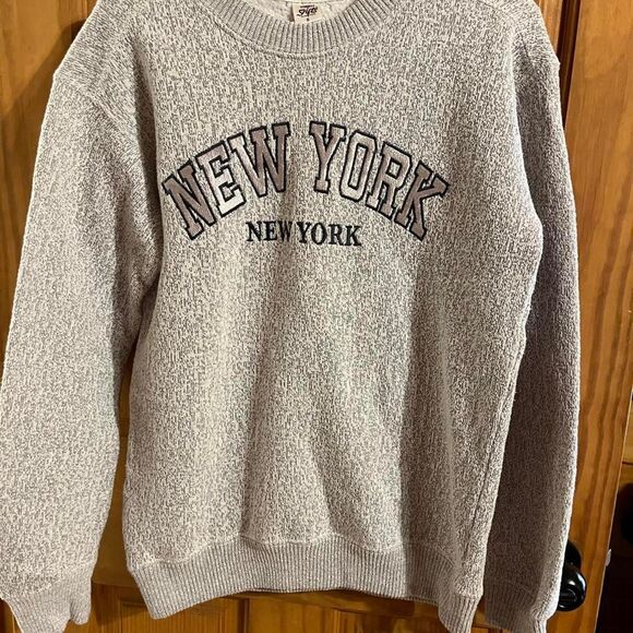 Source Unknown Tops - Women's Gray Sweatshirt Size Small